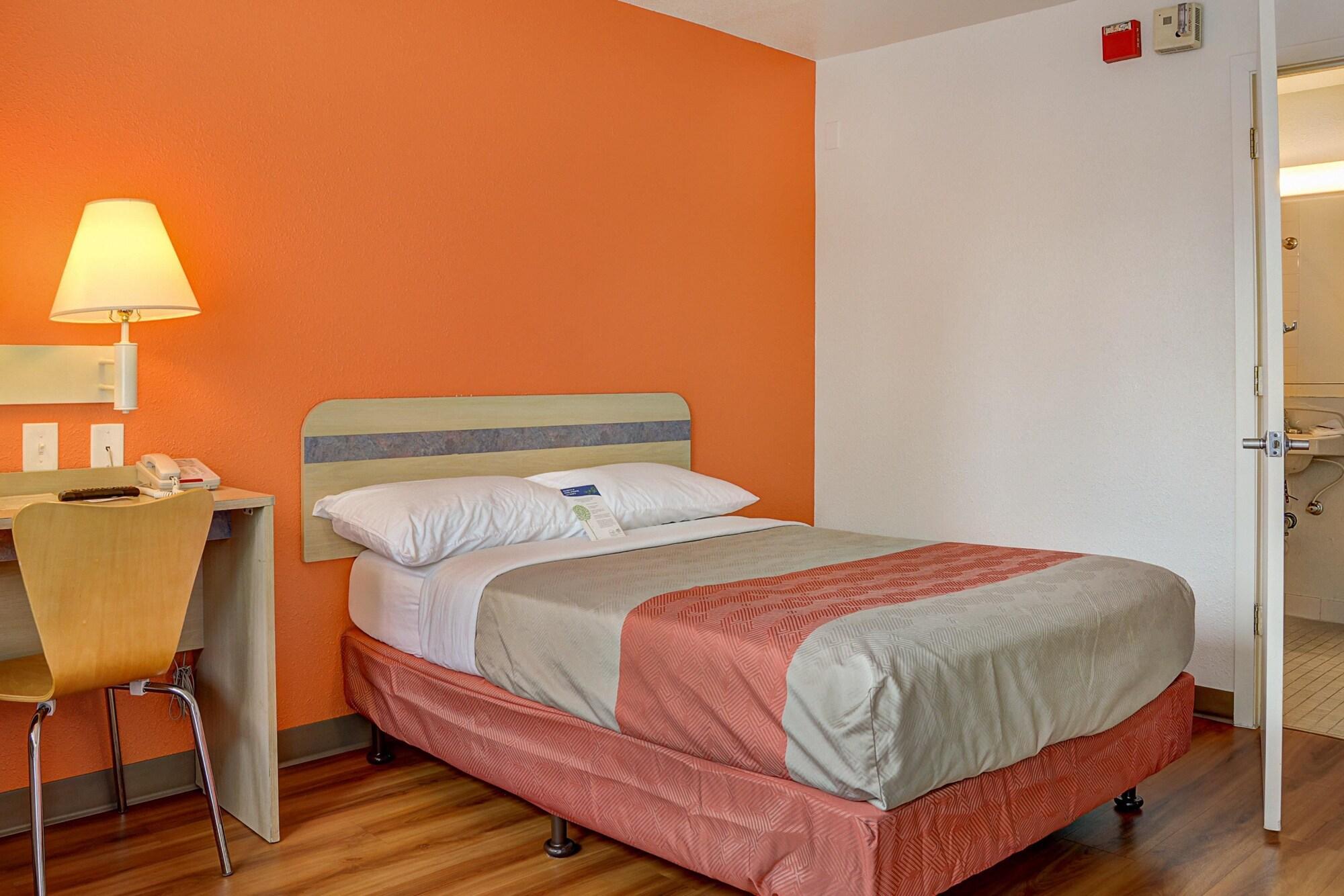 Motel 6-Portland, Or - Central Exterior photo
