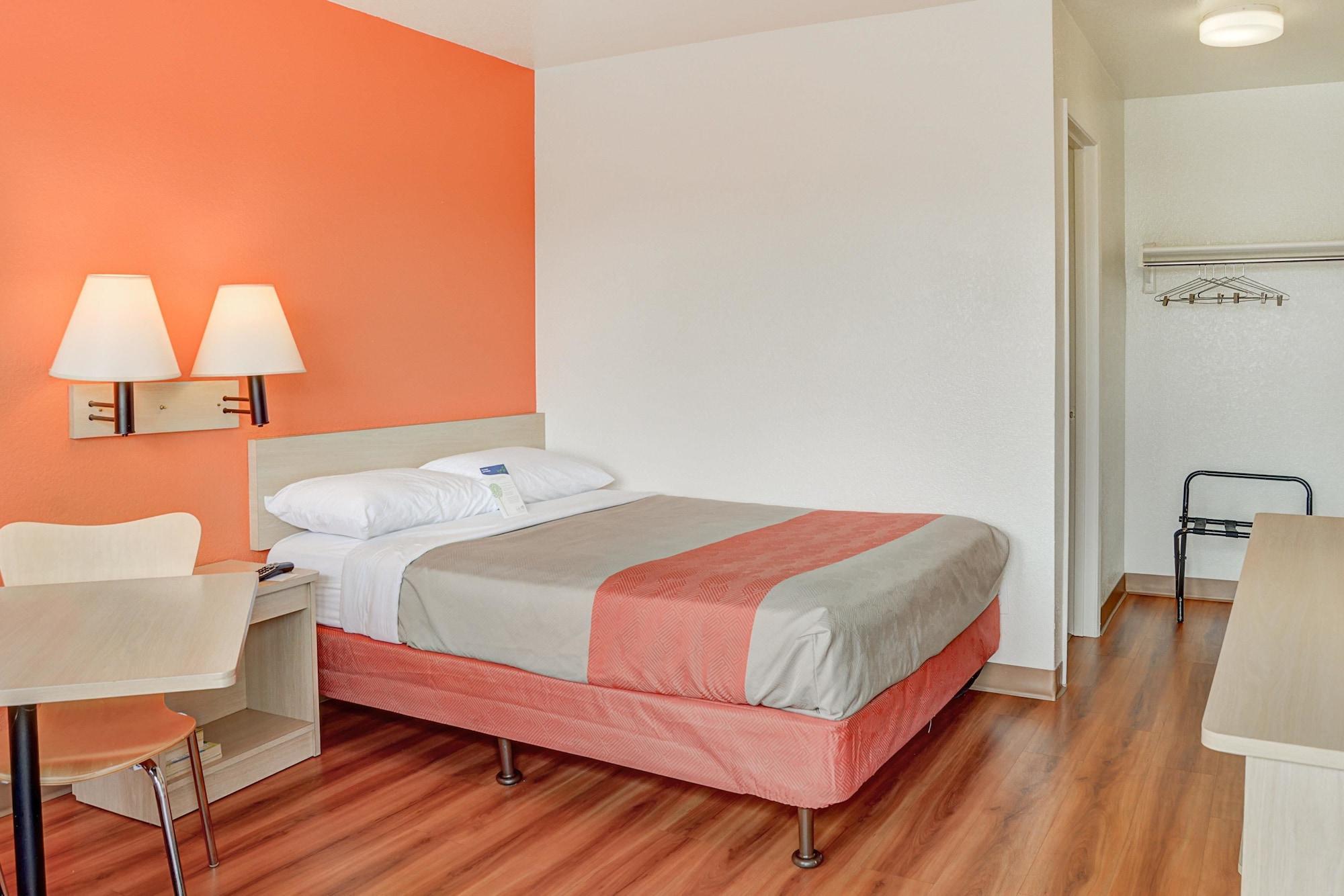 Motel 6-Portland, Or - Central Exterior photo