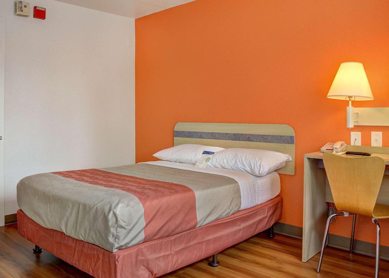 Motel 6-Portland, Or - Central Exterior photo