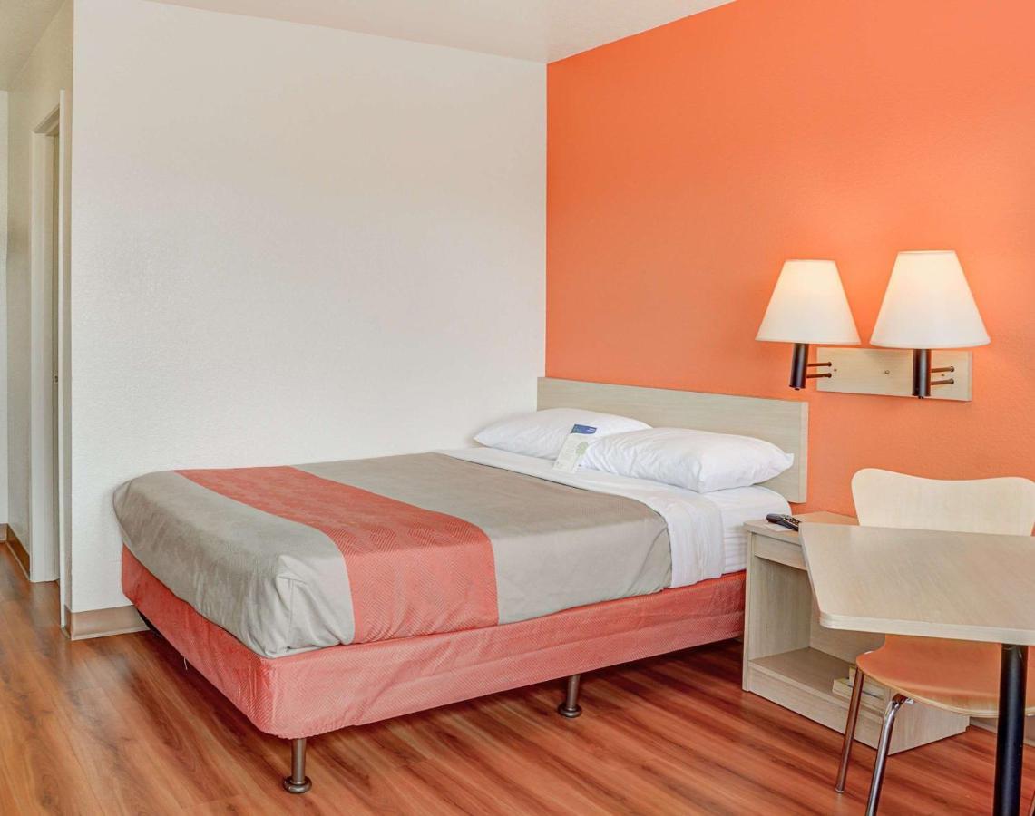 Motel 6-Portland, Or - Central Exterior photo