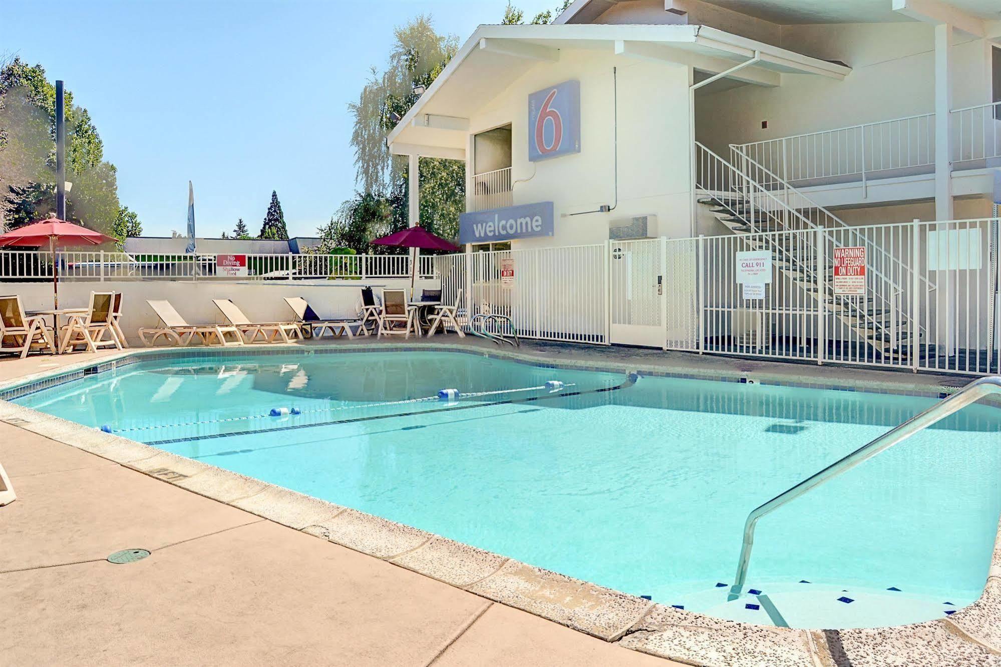 Motel 6-Portland, Or - Central Exterior photo