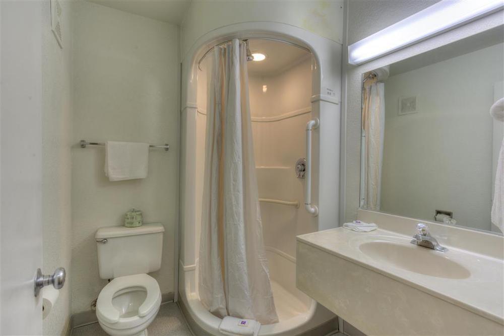 Motel 6-Portland, Or - Central Room photo